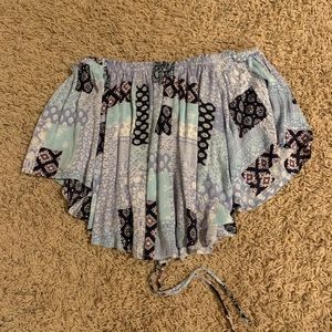 Super cute multi-patterned crop top
